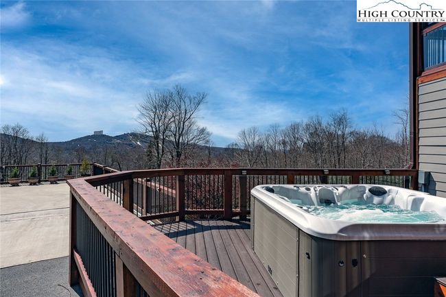 45 Dunvegan Rd, House other with 4 bedrooms, 7 bathrooms and null parking in Banner Elk NC | Image 50