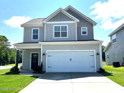 201 Eaton St, Carthage, NC, 28327-1516 | Card Image