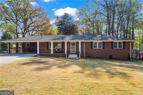 4061 North Cooper Lake Road Se, Smyrna, GA, 30082 | Card Image