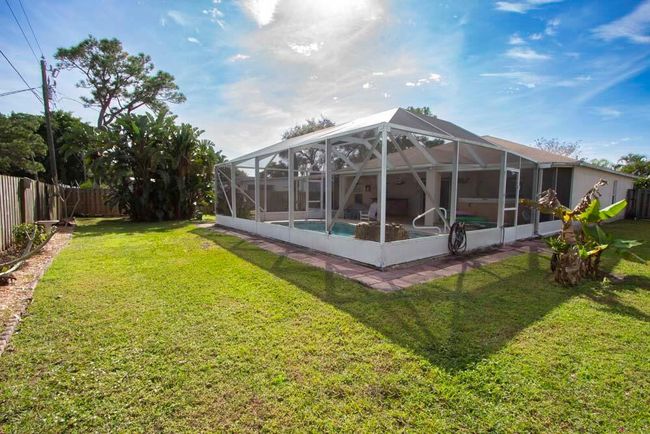 1019 Se Euclid Ln, House other with 3 bedrooms, 2 bathrooms and null parking in Port St Lucie FL | Image 41