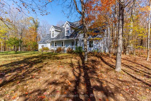 1415 S Lake Rd, Minden, ON, K0M2K0 | Card Image