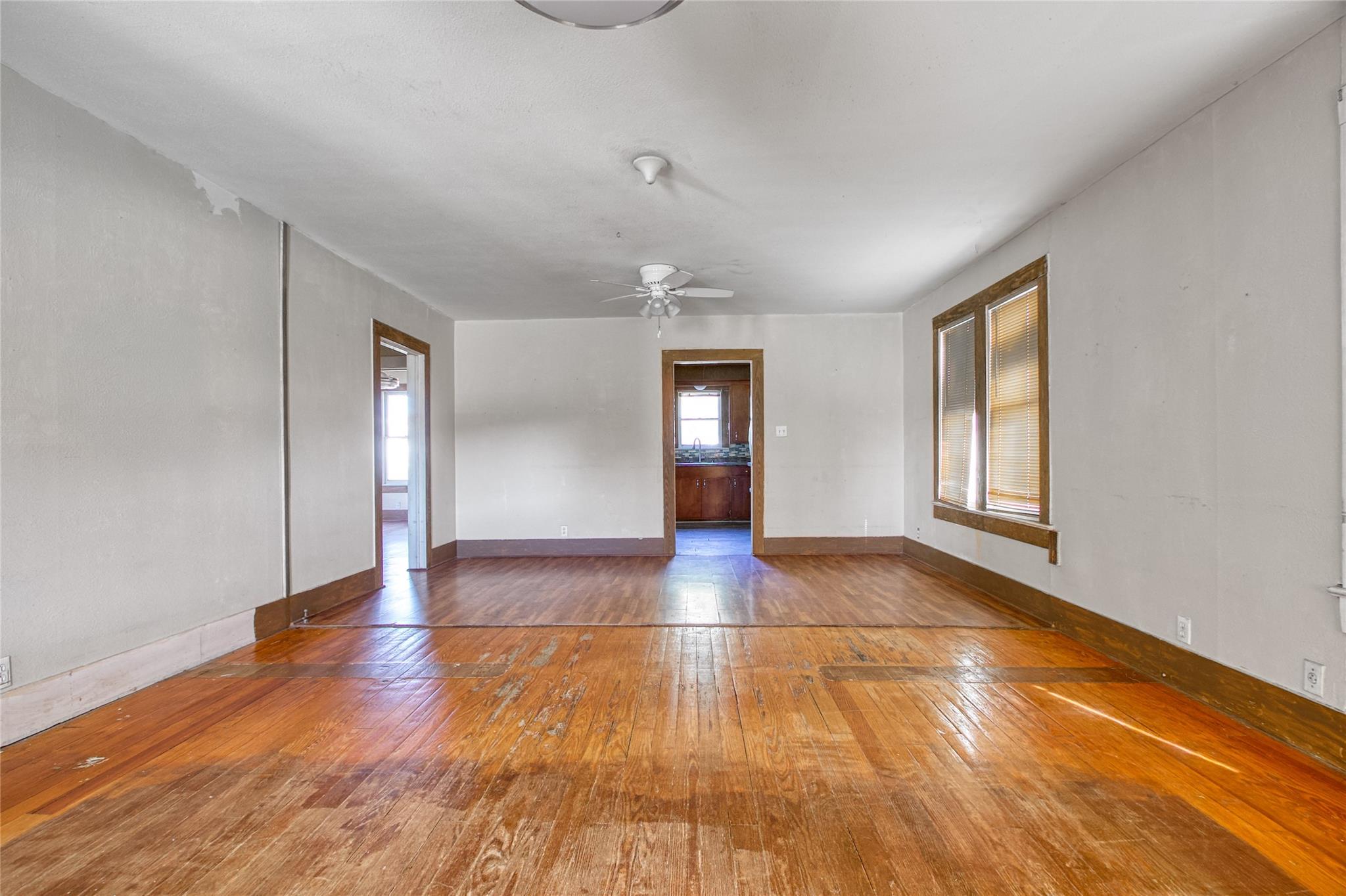 Residential in Van Vleck 5