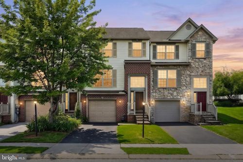 95 Colonial Dr, HANOVER, PA, 17331-9371 | Card Image