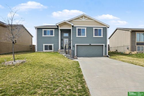 13806 S 44th Street, Bellevue, NE, 68123 | Card Image