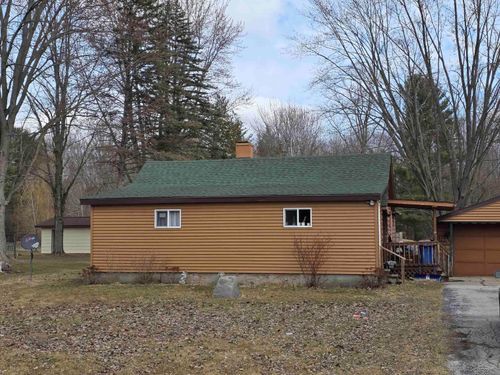 1711 S Poseyville Rd, Midland, MI, 48640-8547 | Card Image
