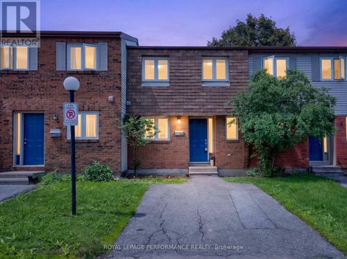 16-1304 Alness Court, Ottawa, ON, K1B5H2 | Card Image