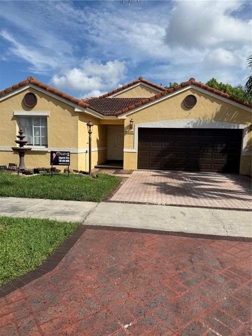 15921 Sw 82nd St, Miami, FL, 33193-3087 | Card Image