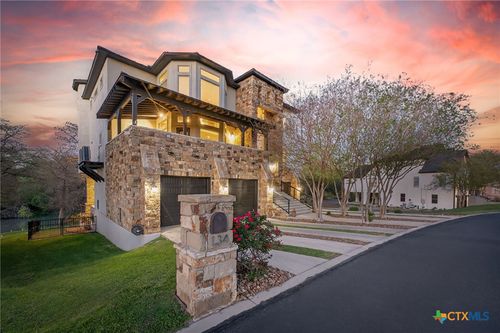 134 Bandit Beach Rd, New Braunfels, TX, 78130-8310 | Card Image