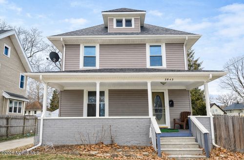 3843 Hoiles Ave, Toledo, OH, 43612-1255 | Card Image