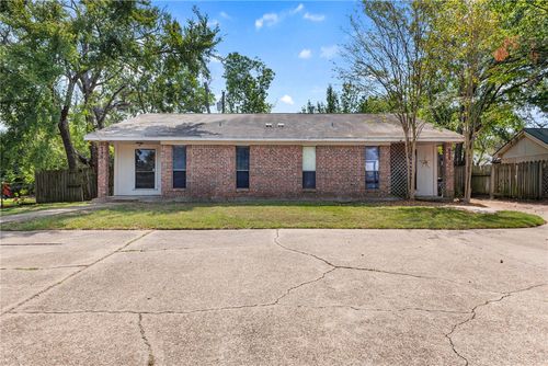 730 San Saba Dr, College Station, TX, 77845-6523 | Card Image