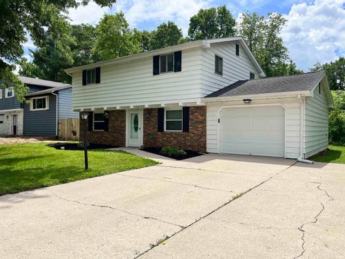 2536 Deerwood Drive, Fort Wayne, IN, 46825-3918 | Card Image