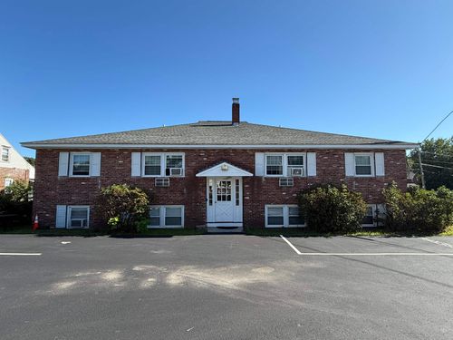 2 Grand Ave, Nashua, NH, 03060-3167 | Card Image