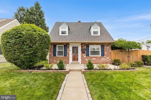 2747 Springhill Rd, SECANE, PA, 19018-3411 | Card Image