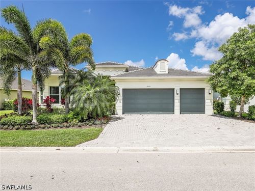 28510 Wharton Dr, BONITA SPRINGS, FL, 34135-8641 | Card Image