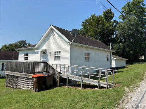 106 S 4th St, Benld, IL, 62009-1312 | Card Image