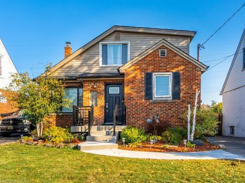 lower-55 Ipswich Rd, Hamilton, ON, L8K3G1 | Card Image