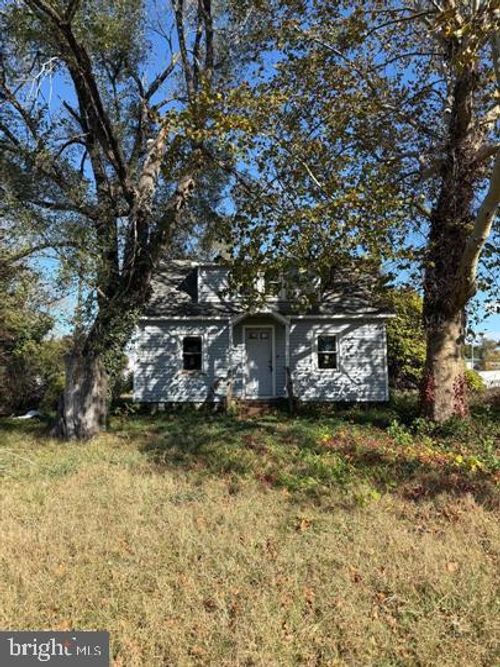 719 Elmer Ave, BRIDGETON, NJ, 08302-6925 | Card Image