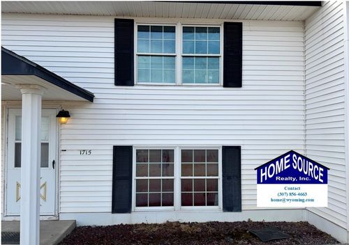 1715 E Park Ave, Riverton, WY, 82501-4801 | Card Image