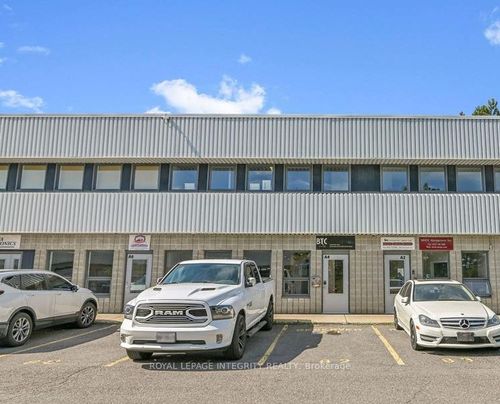 a4-2285 St Laurent Blvd, Ottawa, ON, K1G4Z4 | Card Image