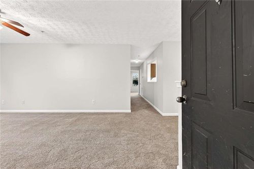 2104 Fairington Club Dr, Lithonia, GA, 30038-5678 | Card Image