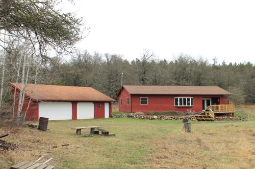 7548 E Snipe Lake Rd, WASCOTT, WI, 54838-4900 | Card Image