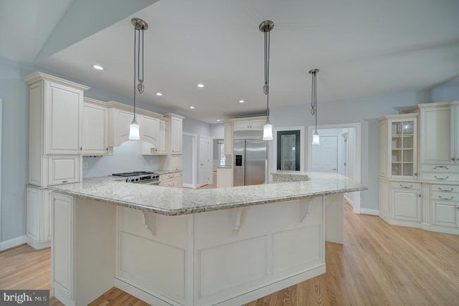 14535 Honeysuckle Way, House other with 4 bedrooms, 4 bathrooms and null parking in SWAN POINT MD | Image 41