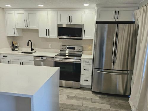 1102 E Jeffery Street, Boca Raton, FL, 33487 | Card Image