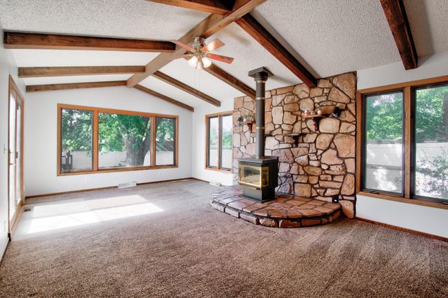 Great Room with tons of natural light | Image 6