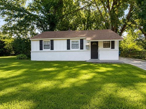 1654 Ely St, Memphis, TN, 38106-5526 | Card Image