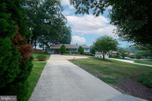2924 Gracefield Rd, SILVER SPRING, MD, 20904-1667 | Card Image