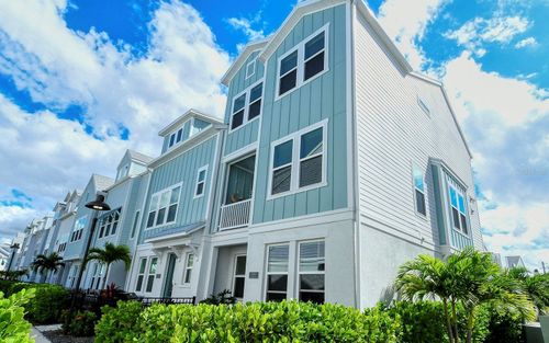 2300 Lindstrom St, SARASOTA, FL, 34237-4726 | Card Image
