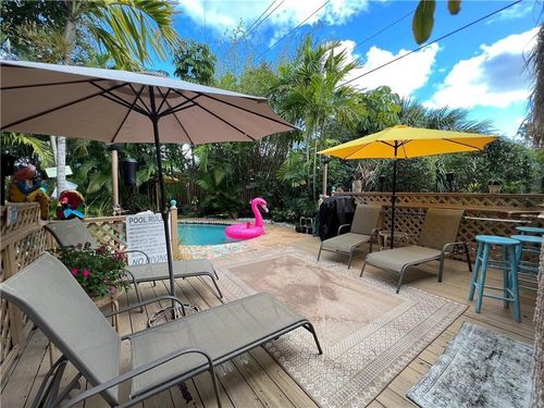 1401 Bayview Dr, Fort Lauderdale, FL, 33304-1659 | Card Image