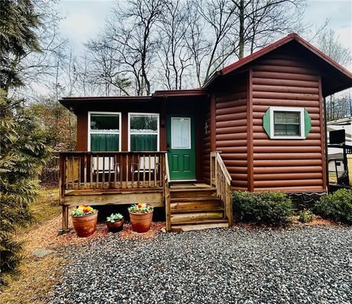 323 Leisure Acres Dr, Cleveland, GA, 30528-4978 | Card Image