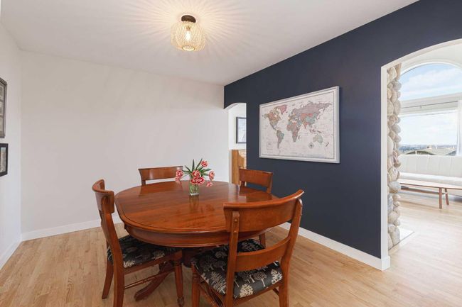 127 Stratton Pk Sw, House other with 4 bedrooms, 3 bathrooms and 4 parking in Calgary AB | Image 10