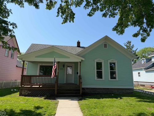 1214 Gillett St, Port Huron, MI, 48060-5108 | Card Image