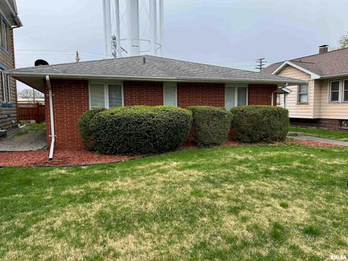 306 E Poplar St, Taylorville, IL, 62568-1529 | Card Image