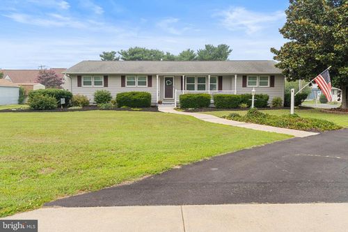 112 West Ave, Ocean View, DE, 19970-9767 | Card Image