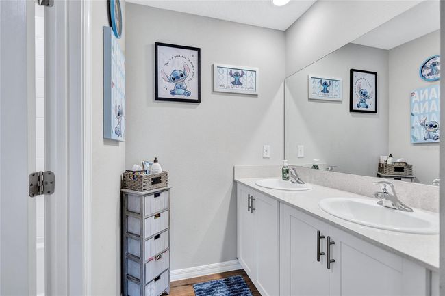 Upstairs Full Bath with Dual Sinks | Image 39