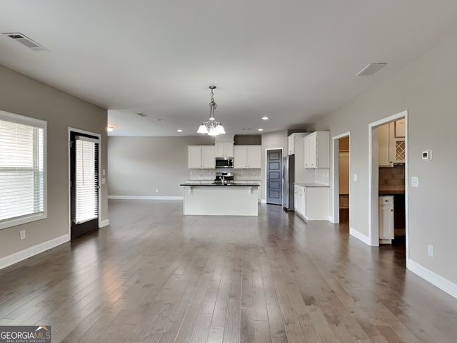 1820 Cobblefield Cir, House other with 5 bedrooms, 5 bathrooms and 3 parking in Dacula GA | Image 7
