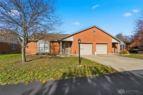 704 Terrace Ct, Trenton, OH, 45067-1451 | Card Image