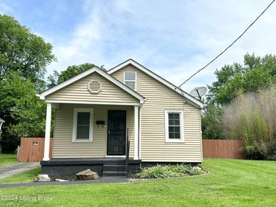 1001 Livingston Ave, House other with 2 bedrooms, 1 bathrooms and null parking in Louisville KY | Image 1