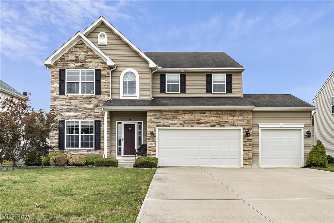 Franklin Dr, North Ridgeville, OH 44039
