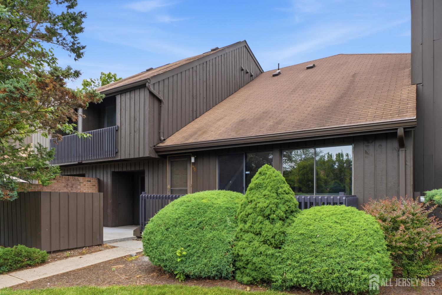 Residential in Edison 2