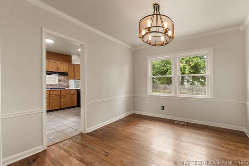 2433 Gary Pl, Tulsa, OK, 74114-1848 | Card Image