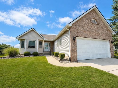 9378 Rayna Dr, Davison, MI, 48423-2854 | Card Image
