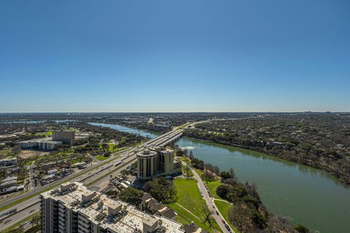 3010-44 East Ave, Austin, TX, 78701 | Card Image
