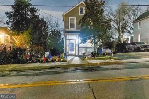 31 3rd Ave, BALTIMORE, MD, 21227-3127 | Card Image