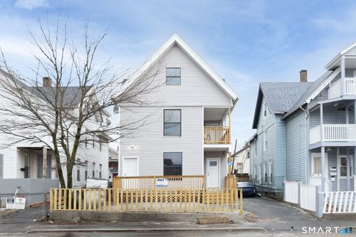 63 W Liberty Street, Waterbury, CT, 06706 | Card Image