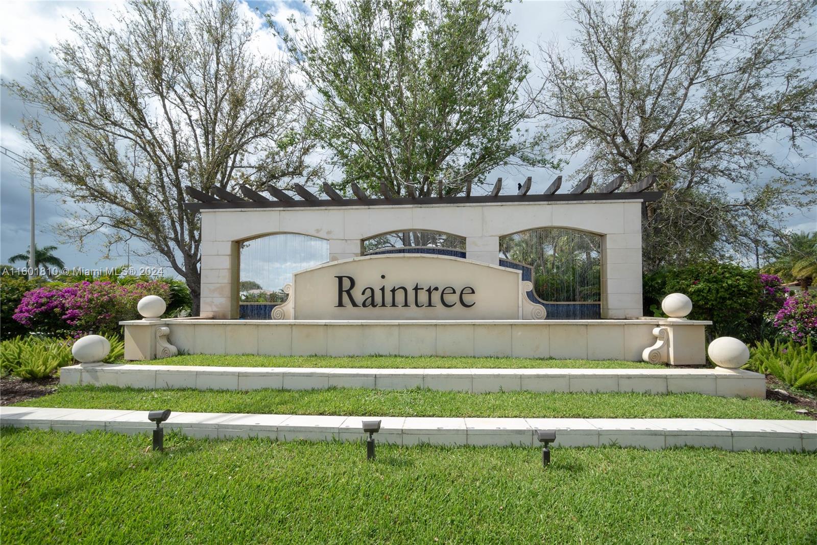 14th St, Pembroke Pines, FL 33025