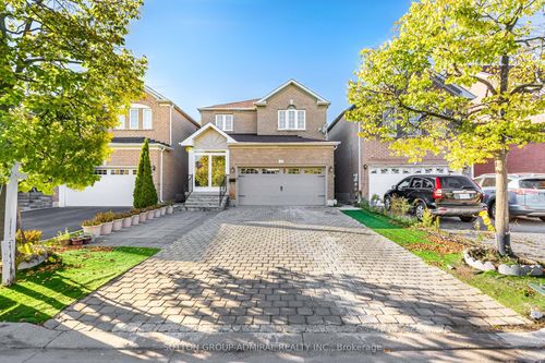 105 Prairie Dunes Pl, Concord, ON, L4K2E4 | Card Image